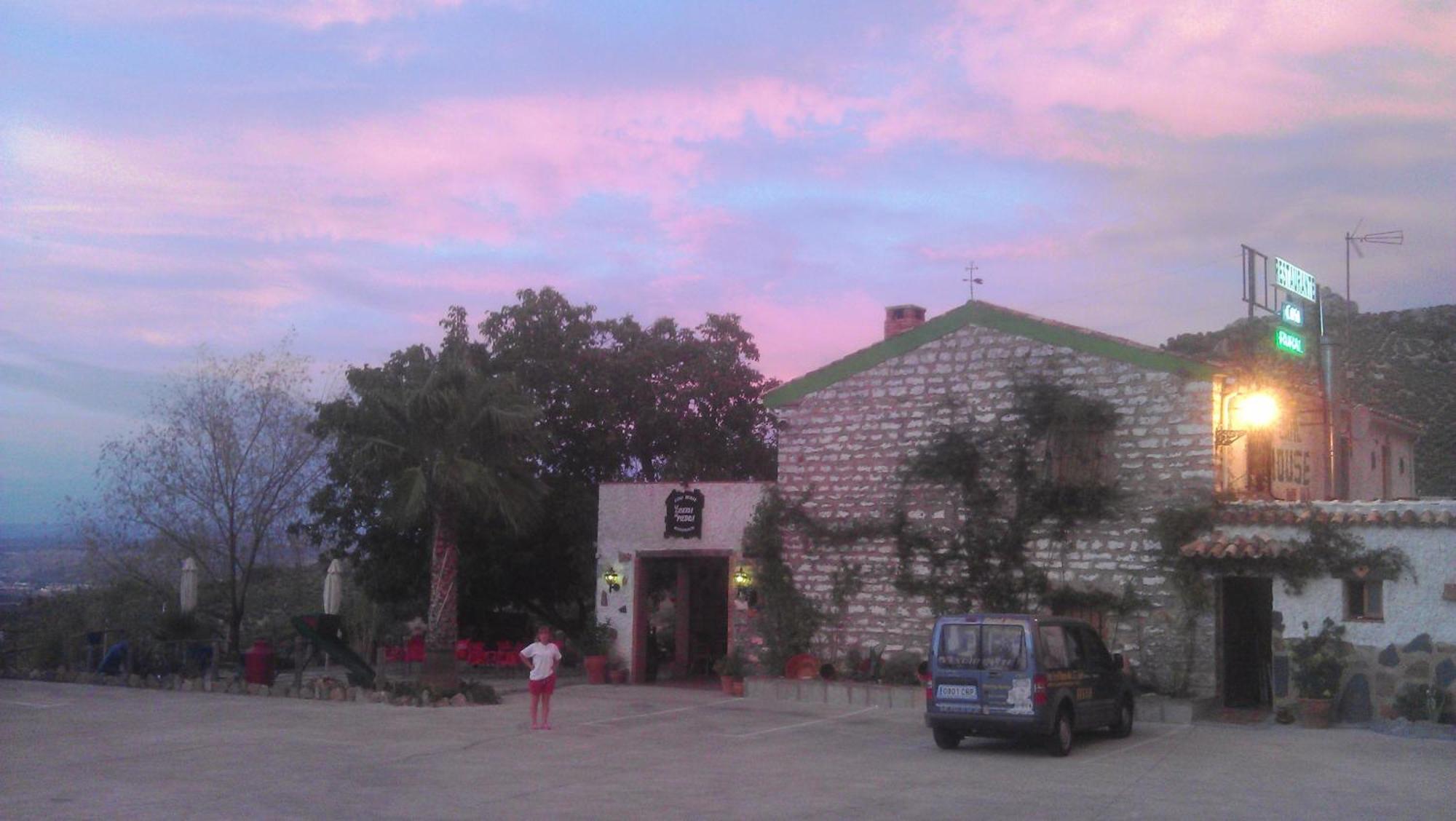 Alojamiento Rural La Caseria De Piedra Restaurante 하엔 외부 사진