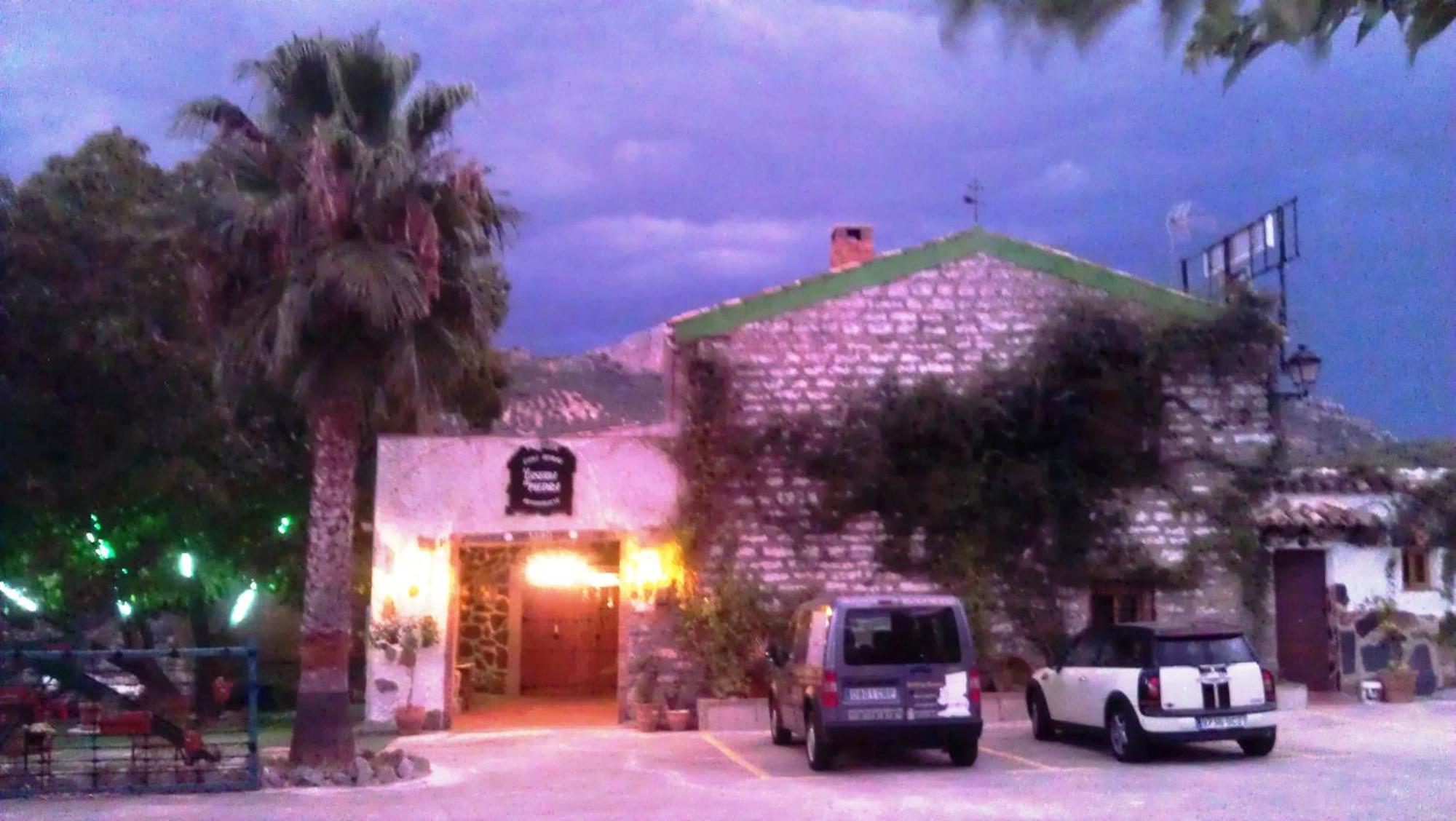 Alojamiento Rural La Caseria De Piedra Restaurante 하엔 외부 사진