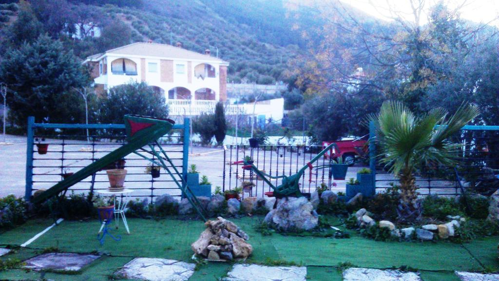 Alojamiento Rural La Caseria De Piedra Restaurante 하엔 외부 사진