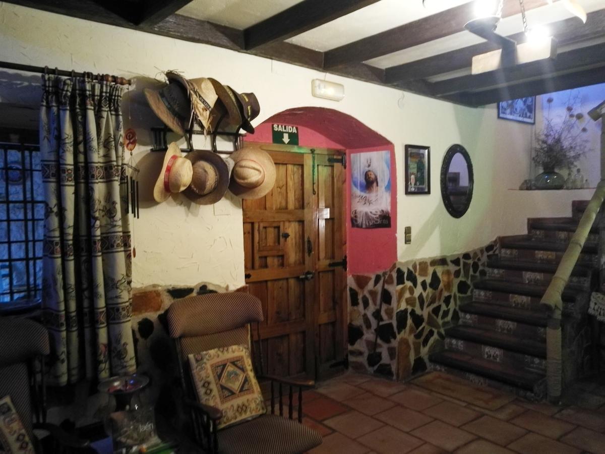 Alojamiento Rural La Caseria De Piedra Restaurante 하엔 외부 사진